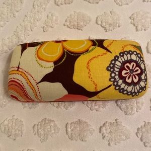 Like new Vera Bradley hard case floral eyeglass case